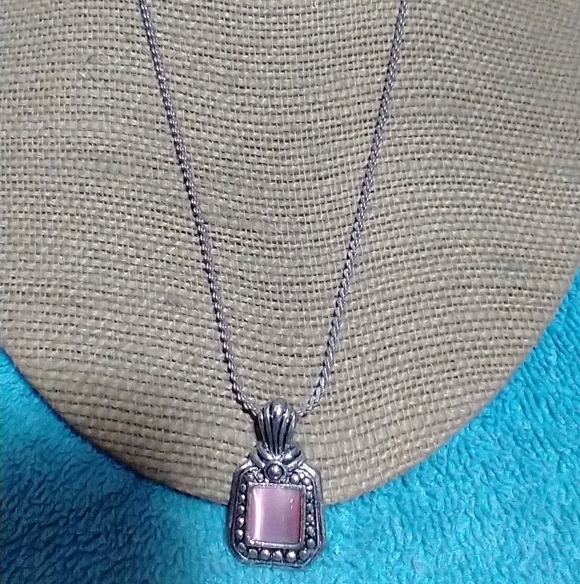 Jewelry - Elegant Pink Cat Eye Stone Silvertone Pendant Necklace vintage intricate detail